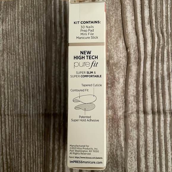 imPress Press-on manicure short length raincheck - Picture 4 of 5